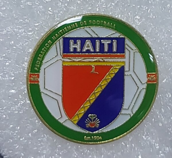 значок сборной Гаити №1465  2,5 см,металл