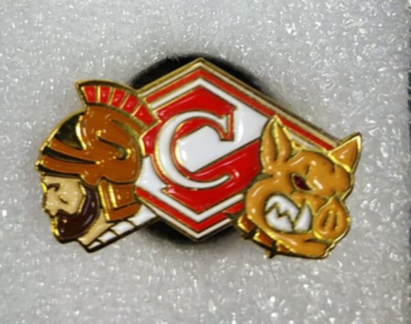 значок Спартак Москва  №0704  2,5 см х 1,5 см,металл