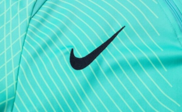 тренировочный костюм  сборной Бразилии 2022-2023 Nike,полиэстер 100% 