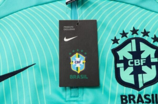 тренировочный костюм  сборной Бразилии 2022-2023 Nike,полиэстер 100% 
