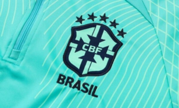 тренировочный костюм  сборной Бразилии 2022-2023 Nike,полиэстер 100% 