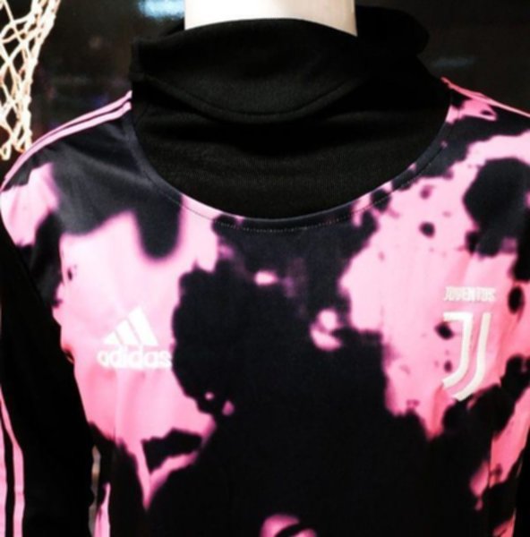 тренировочный костюм  Juventus  2019-2020  полиэстер 100%