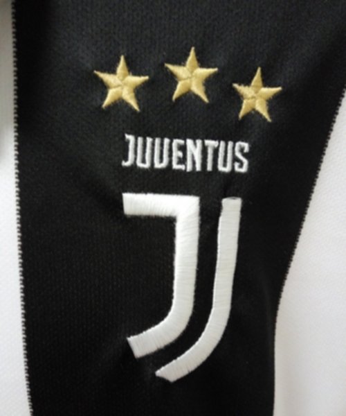 форма Juventus №7 RONALDO  2018-2019  домашняя