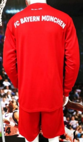 форма Bayern Munchen  длинный рукав  2019-2020  домашняя