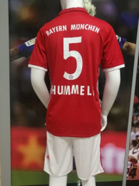 форма Bayern Munchen №5 HUMMELS  домашняя  2016-2017