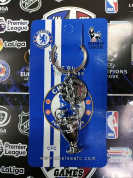 брелок Челси с кубком лиги чемпионов 3см х 2см