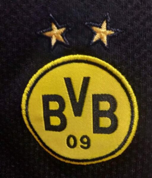 форма  Borussia Dortmund   2021-2022  домашняя