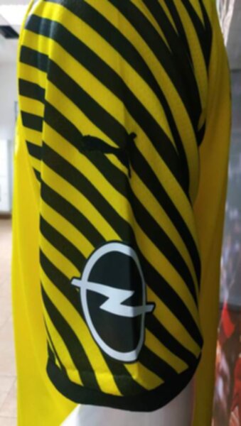 форма  Borussia Dortmund   2021-2022  домашняя