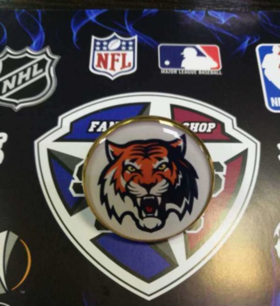 значок Амур  №0798  2,5 см