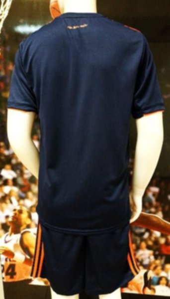 форма Bayern Munchen  2019-2020  гостевая