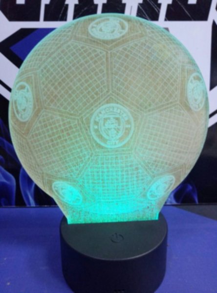 светильник LED Manchester City 19см х 15см х 4см