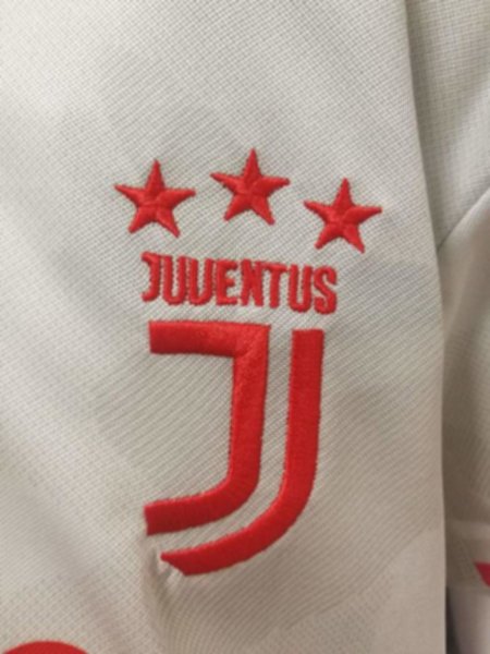 форма Juventus детская  №7 RONALDO  2019-2020  гостевая