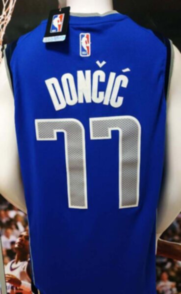 майка баскетбольная Dallas Mavericks №77 DONCIC  nike