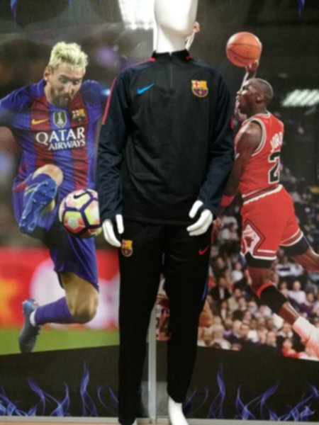 тренировочный костюм Barcelona   2017-2018