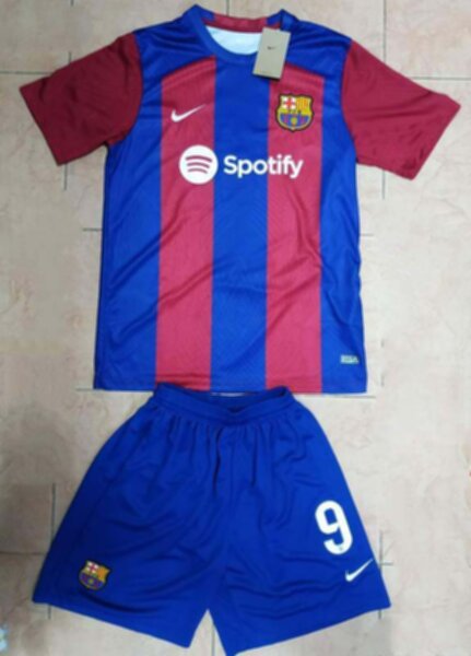 форма Barcelona №9 LEWANDOWSKI  2023-2024 Nike домашняя полиэстер 100%
