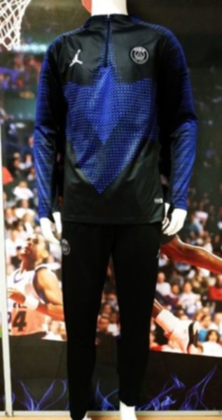 тренировочный костюм  Paris SG  Jordan  2019-2020  полиэстер 100%