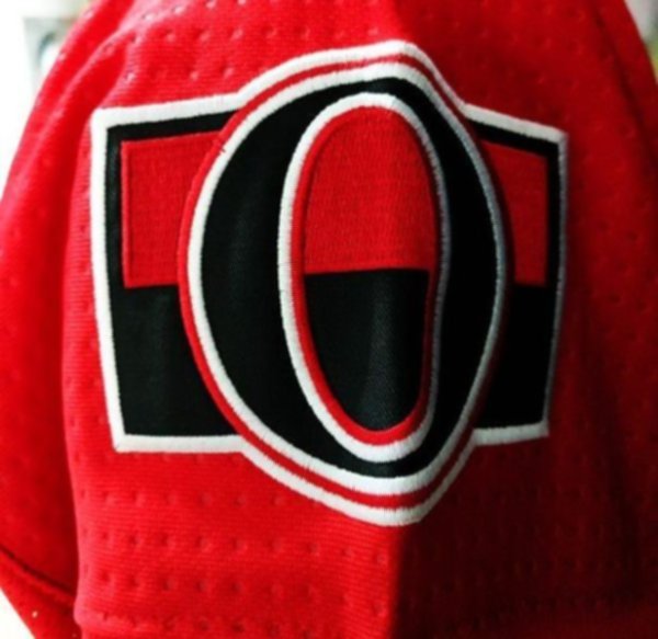 свитер хоккейный Ottawa Senators №65 KARLSSON