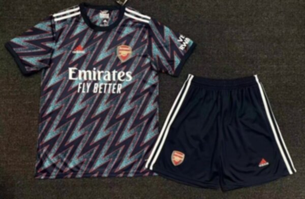 форма  Arsenal  2021-2022  резервная