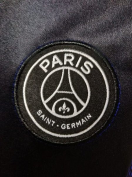 тренировочный костюм  Paris SG  Jordan  2019-2020  полиэстер 100%