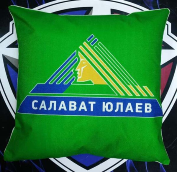 подушка Салават Юлаев  45 х 45см