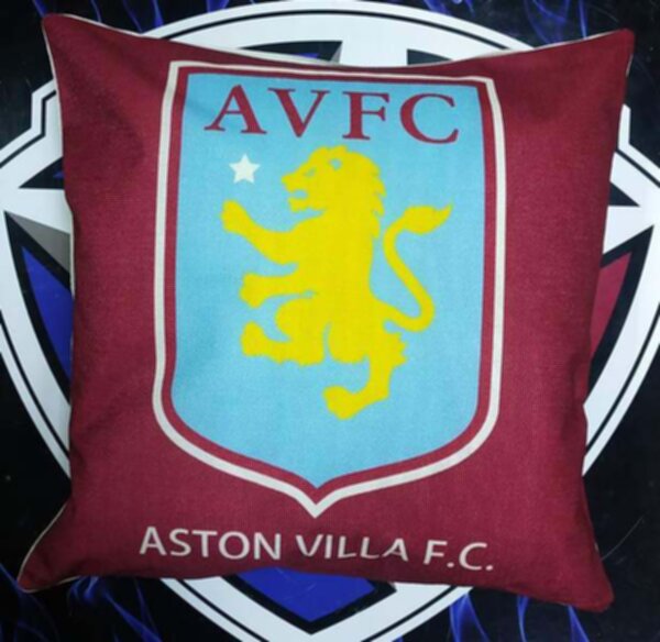 подушка Aston Villa  45 х 45см