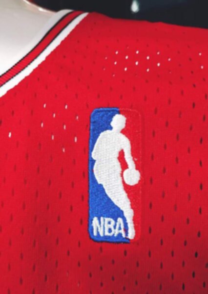 майка баскетбольная  Chicago Bulls №33 PIPPEN adidas