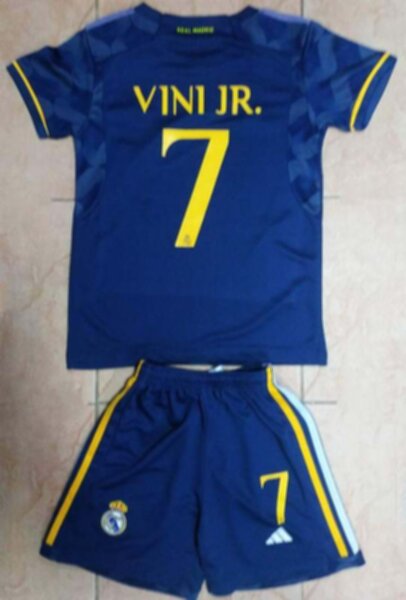 форма Real Madrid №7 VINI JR.  2023-2024 adidas гостевая полиэстер 100%