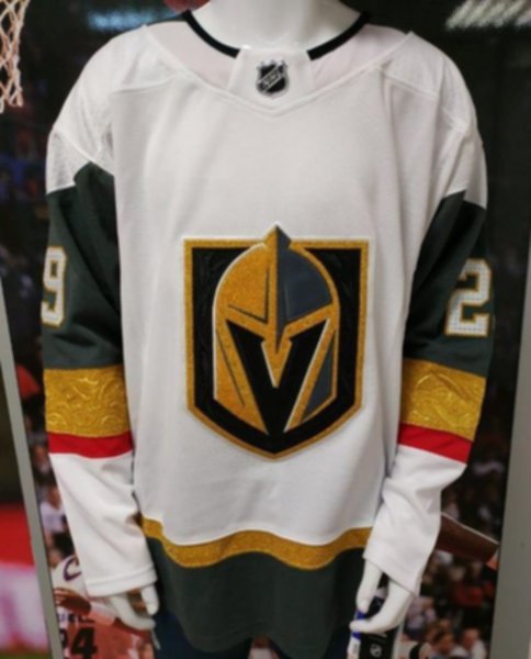 свитер хоккейный Vegas Golden Knights №29 FLEURY