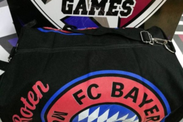 сумка Bayern Munchen  49 см х 31 см х 24 см