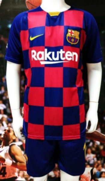 форма Barcelona №17 GRIEZMANN  2019-2020  домашняя