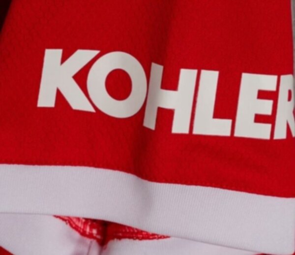 майка Manchester United  2021-2022 домашняя  полиэстер 100%