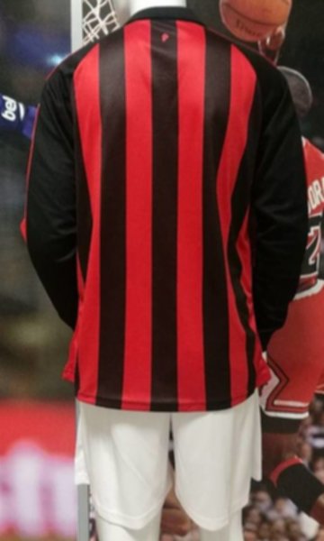 форма AC Milan длинный рукав  2018-2019