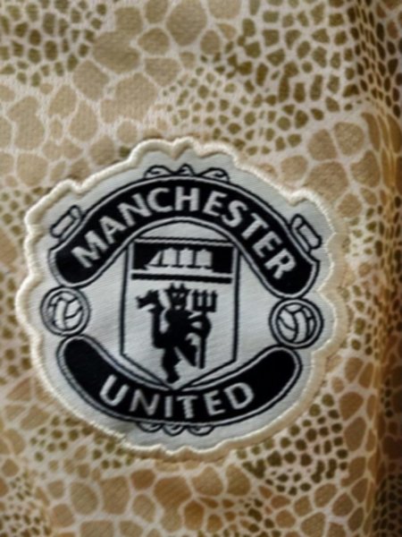 форма Manchester United  гостевая  2019-2020