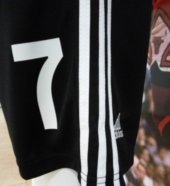 форма Juventus №7 RONALDO  2018-2019  домашняя