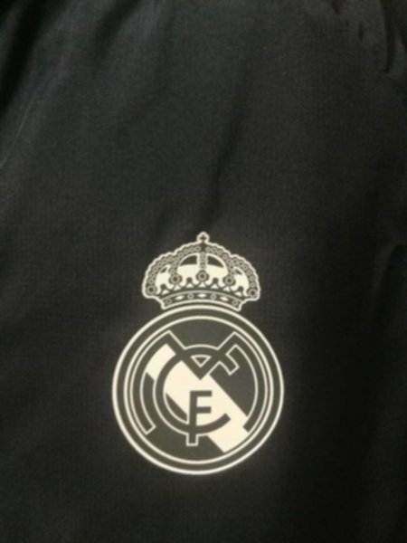 ветровка Real Madrid