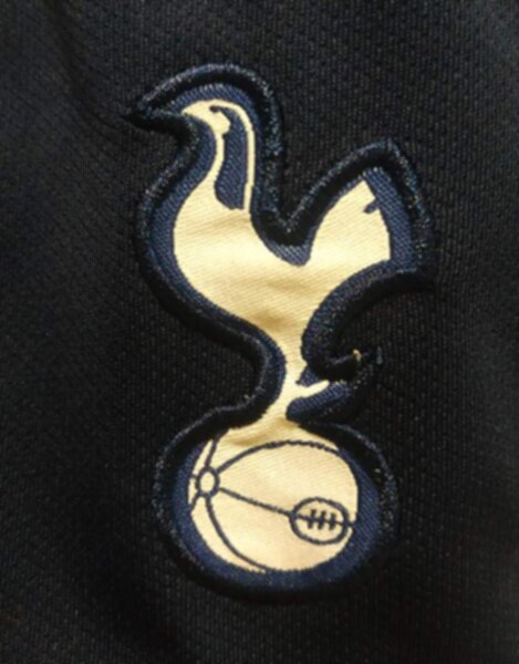 форма Tottenham   2021-2022  домашняя