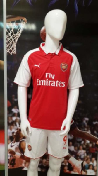 форма Arsenal №9 LACAZETTE  домашняя  2017-2018