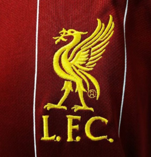 форма Liverpool  длинный рукав  2019-2020  домашняя