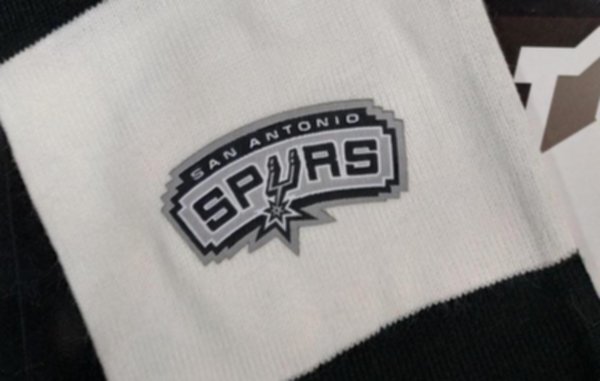 шарф San Antonio Spurs (акрил 100%)