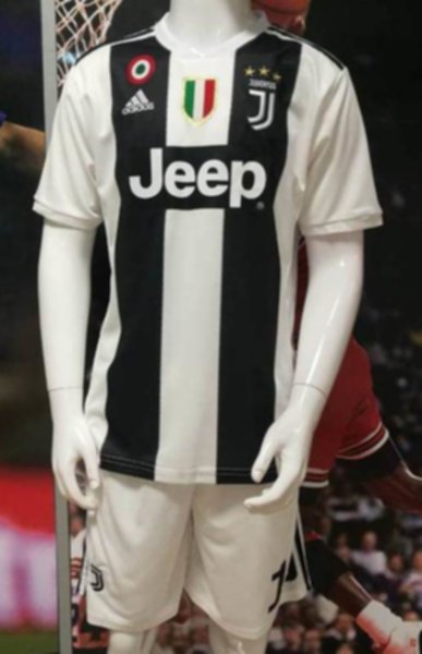 форма Juventus  №10 Dybala  2018-2019  домашняя