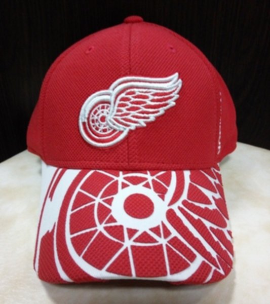 бейсболка Detroit Red Wings