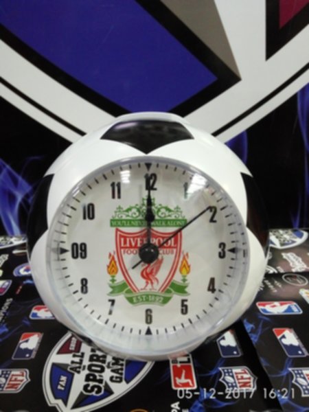 будильник Liverpool 