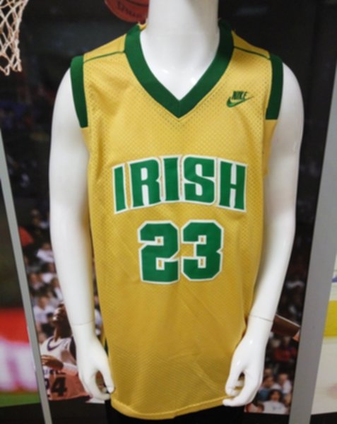 майка баскетбольная IRISH HIGH SCHOOL №23 JAMES  nike