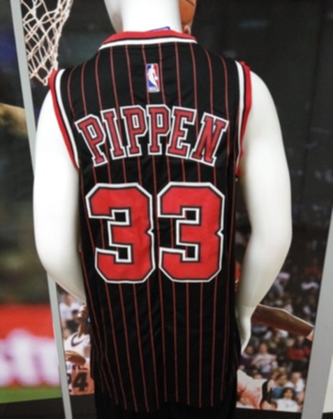 майка баскетбольная  Chicago Bulls №33 PIPPEN Mitchell & Ness