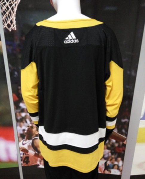 свитер хоккейный Pittsburgh Penguins  adidas