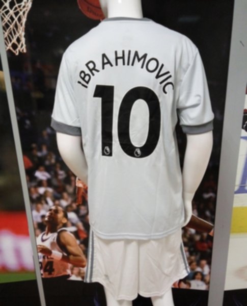 форма Manchester United №10 IBRAHIMOVIC  2017-2018  резервная