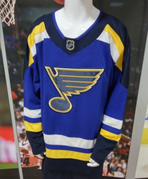 свитер хоккейный St. Louis Blues adidas