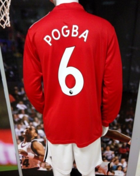 форма Manchester United  длинный рукав №6 POGBA  2017-2018