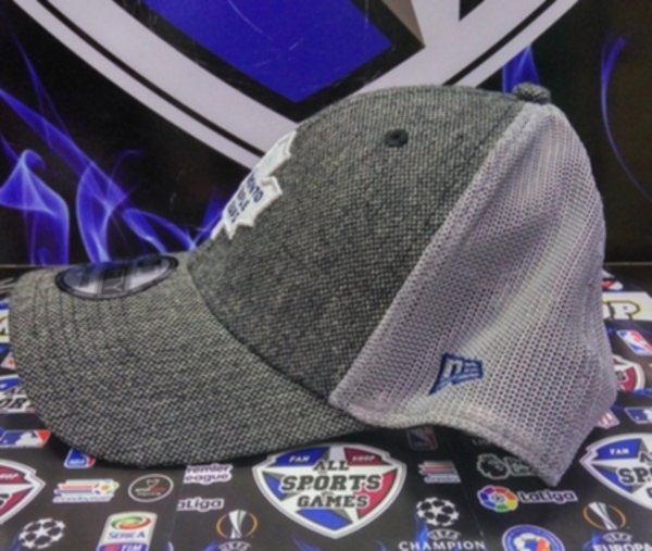 бейсболка Toronto Maple Leafs
