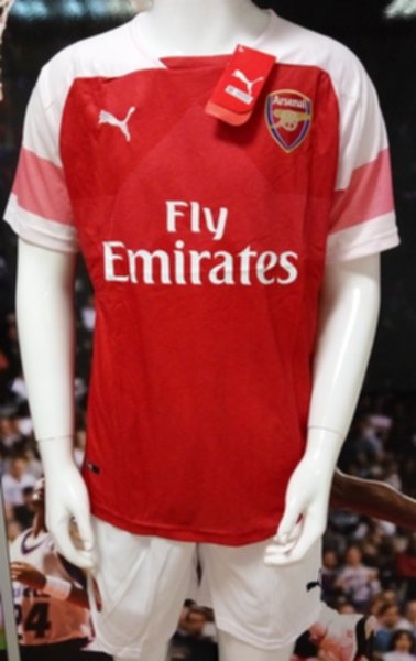 форма Arsenal   2018-2019  домашняя